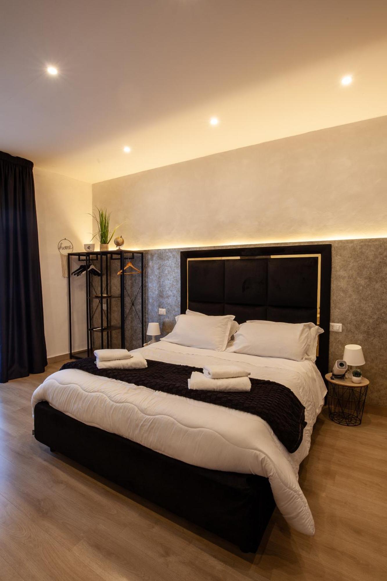 Easy Boarding Hotel Napoli Phòng bức ảnh